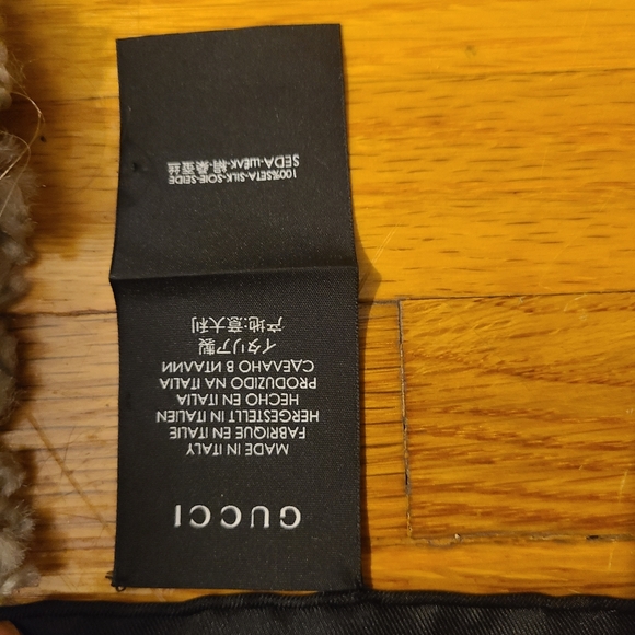 Gucci GG silk scarf - Picture 3 of 4